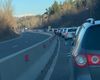 Trafic blocat pe DN 1, la Breaza, din cauza aluviunilor; un versant s-a prăbuşit la Cornu