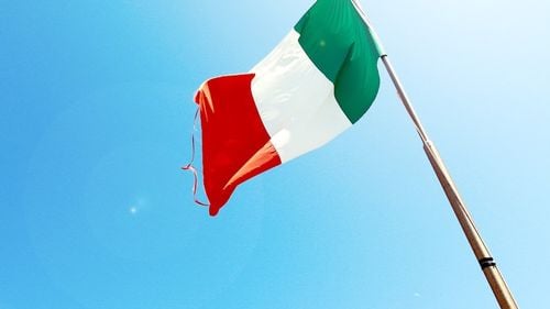 Italia intenționează să impună carantină obligatorie de cinci zile pentru toate persoanele care sosesc din statele membre UE