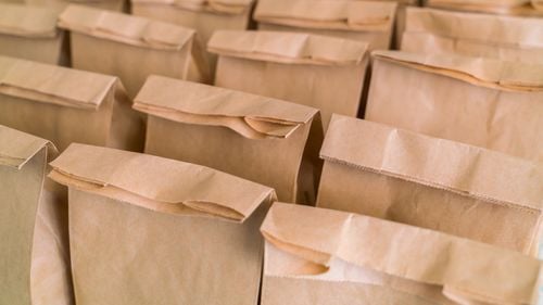 Cercetătorii din Australia au creat materiale plastice naturale pentru ambalajele de uz cotidian