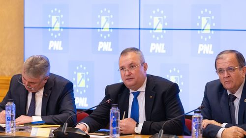 Cât costă ceasul pe care-l poartă liderul PNL? Ciucă: 900 de lei. Era redus. Important e să avem la mână acel ceas care ne măsoară nu doar timpul, ci şi ceea facem