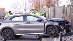 Judecătorii desființează ancheta în cazul șoferiței care a ucis două fete în cartierul Andronache din Capitală / Sora uneia dintre victime: Dacă ai bani și ai relații, poți omorî pe cine vrei