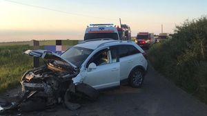 Patru bărbaţi şi o fetiţă în vârstă de 11 ani au ajuns la spital în urma unui accident din Giurgiu