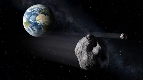 Prin spațiu: Astronomii care supraveghează cerul în căutarea asteroizilor