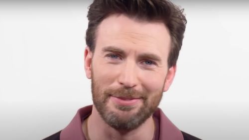 Chris Evans a fost desemnat „cel mai sexy bărbat în viaţă” de revista People