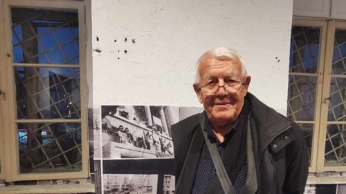 Neculai Constantin Munteanu, vocea emblematică a postului Radio Europa Liberă în timpul Revoluției din 1989, la Timișoara: „În România de azi avem un deficit de democrație”