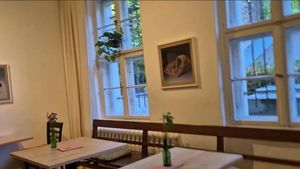 Cafenelele din cimitirele Berlinului/ Oamenii se adună după înmormântări pentru a mânca și a vorbi despre cei dispăruți