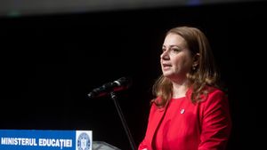 Ministrul Educației, Ligia Deca: Situaţia de la Odorheiu Secuiesc nu trebuie să se mai întâmple