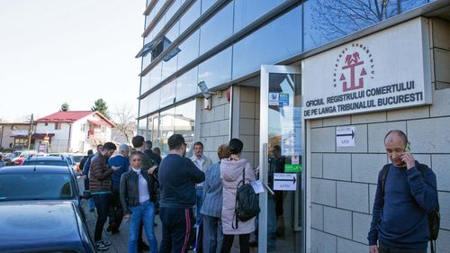 Asociaţia Oamenilor de Afaceri din România: Cele mai afectate de impozitul pe cifra de afaceri sunt sutele de firme româneşti cu venituri de peste 50 milioane euro a căror activitate şi dezvoltare este frânată prin această măsură