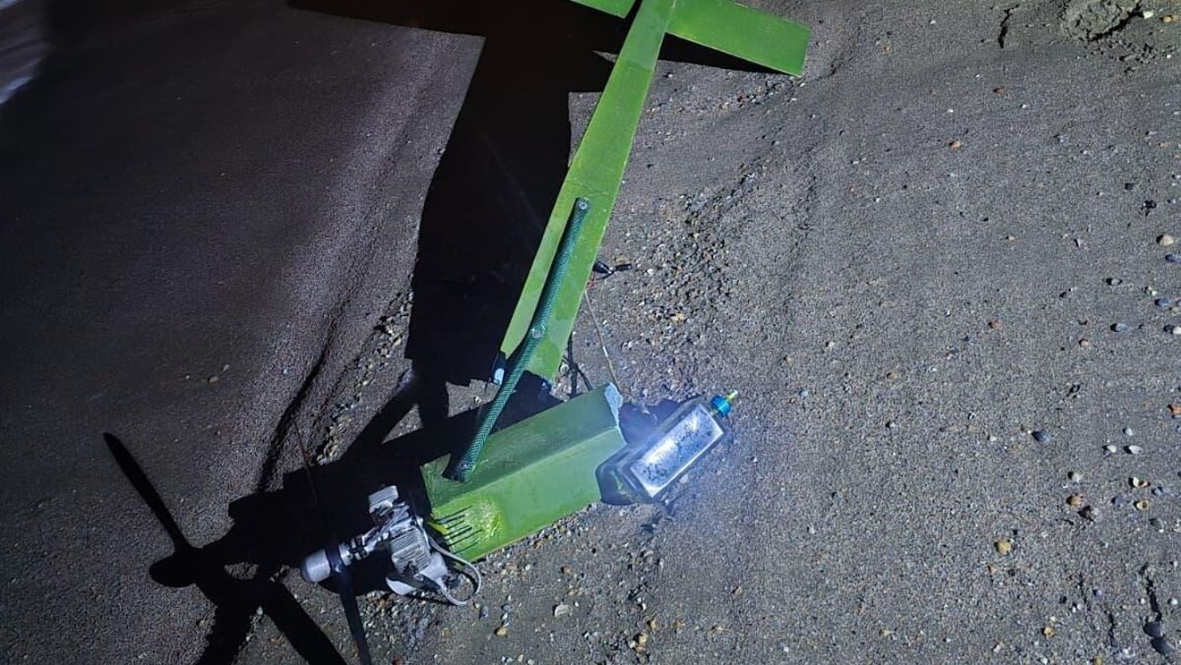 UPDATE O dronă a fost descoperită pe o plajă din Mamaia / Garda de Coastă: ”Resturile metalice par a aparține unui aparat de zbor neidentificat”