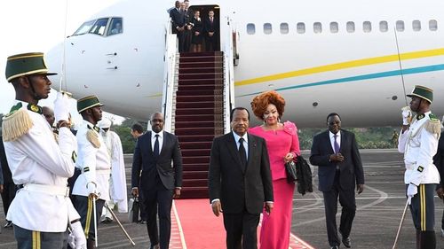 Paul Biya, președintele absent și vacanțele din bani publici. Cum se cheltuie 40.000 de dolari într-o singură zi