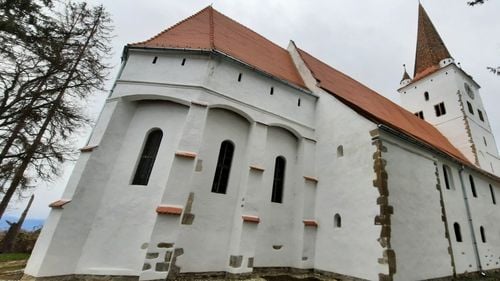 Biserica fortificată din Cincu (Brașov), reabilitată cu fonduri europene / Fortificaţia veche de aproape 800 de ani e vizitată de aproximativ 1.400 de turiști anual