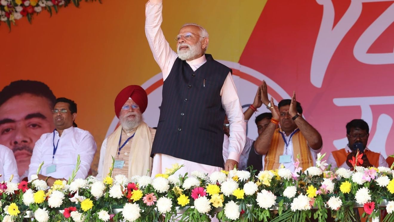 Premierul indian naționalist Narendra Modi, aproape să obţină un al treilea mandat. El a utilizat masiv religia în campania electorală