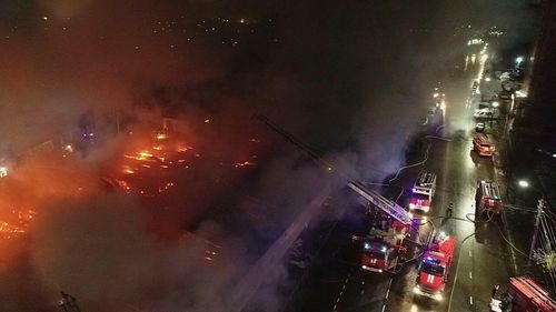Rusia: Poliţia anunţă că l-a arestat pe presupusul autor al incendiului dintr-un club din orașul Kostroma. Bilanţul deceselor, 15 persoane