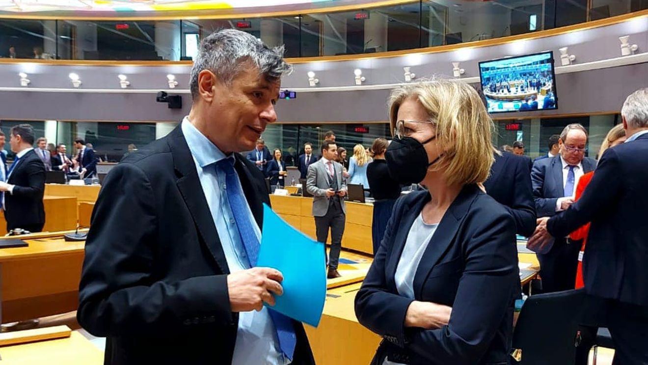 Întrunirea miniștrilor Energiei din Uniunea Europeană: Dezbateri privind reforma pieţei de energie electrică, pregătirea pentru iarna 2023-2024 şi adoptarea unor acte legislative