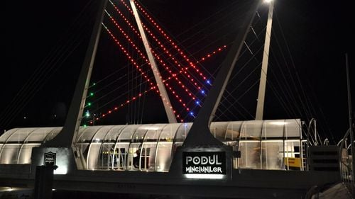 Podul Minciunilor din Blaj, refăcut din temelii, va fi redat circulaţiei pe 1 decembrie / A fost refăcut în 8 luni, după o investiție de 3 milioane de euro / Inaugurarea oficială va avea loc luni, printr-un „Concert pe pod”