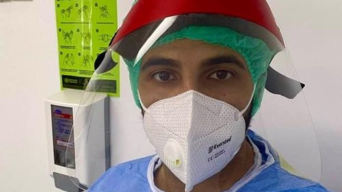 Un medic din Timișoara reclamă tupeul pacienţilor cu COVID-19, nevaccinaţi şi care nu cred în boală, care ajung la spital cu afectare pulmonară de 80-90% şi încep să le spună medicilor cum să-i trateze