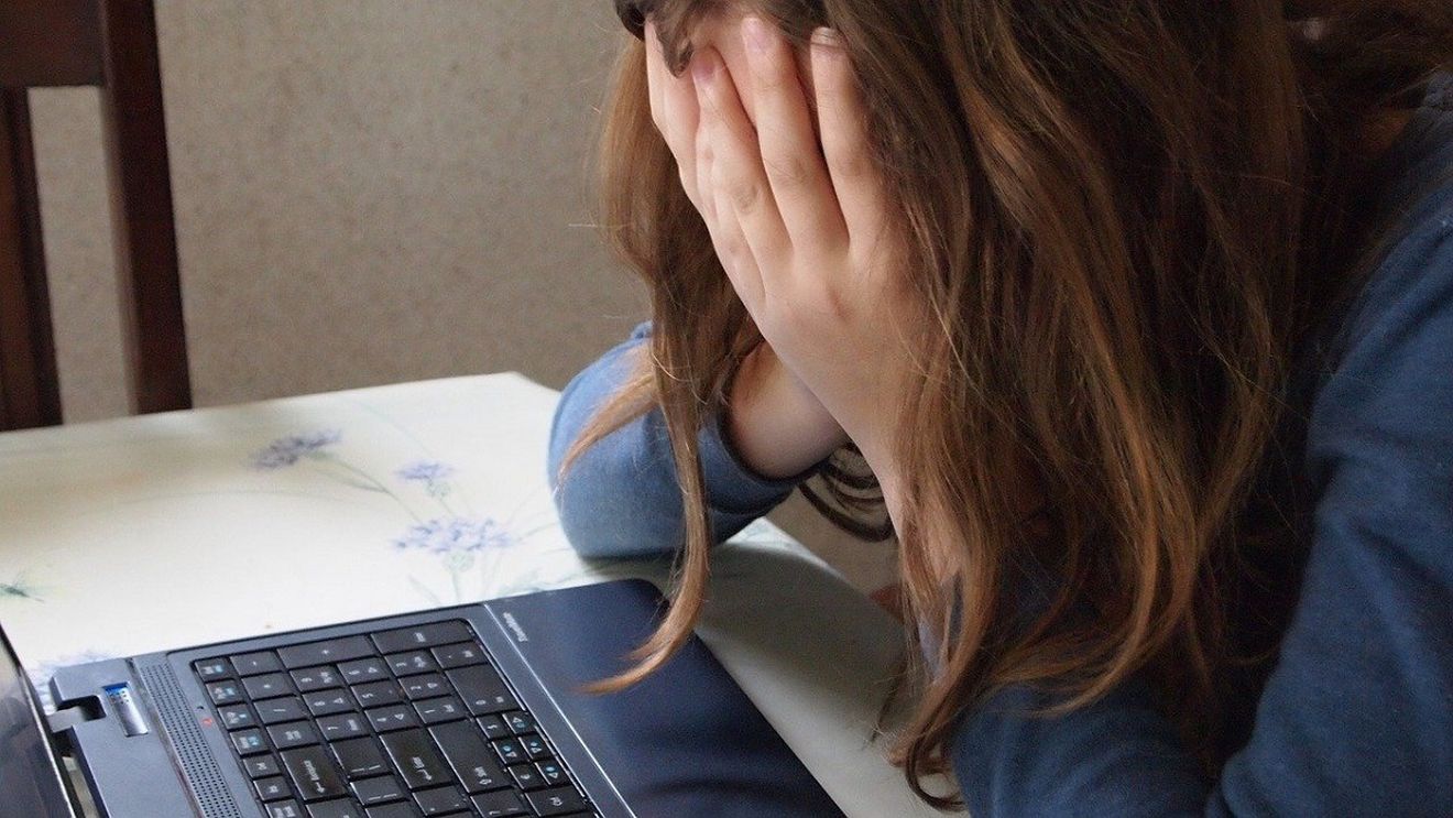 Proiect educațional cu spectacole de teatru și ateliere gratuite anti-bullying: „A II-a B”