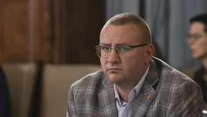 Andrei Alexandru, în ultimii trei ani secretar de stat la Ministerul Cercetării, numit de premierul Ciolacu președinte al Autorității Naționale pentru Cercetare