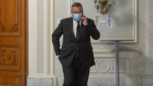 Premierul desemnat, Nicolae Ciucă, în ședință informală cu miniștrii la Guvern - surse