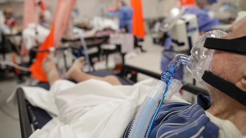 Pacient COVID-19, găsit mort pe marginea drumului după ce a fugit din spital