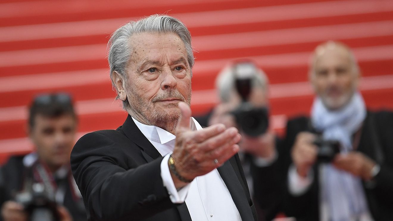 Alain Delon a fost plasat sub protecţie judiciară