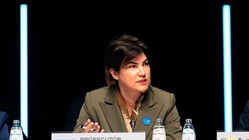 Confuzie după ce un consilier al președintelui Zelenski a declarat că procurorul general al Ucrainei și șeful Serviciului de Securitate SBU nu au fost demiși, ci "retrași temporar din funcție"