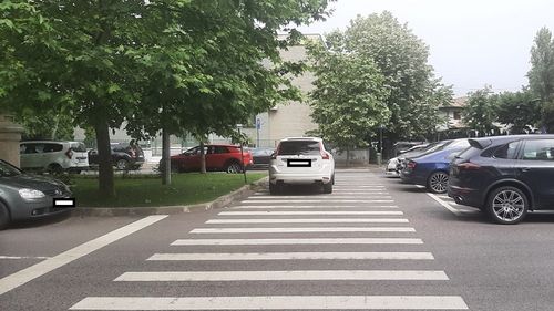 ADP Sector 1 a început ridicarea maşinilor parcate neregulamentar / Tarifele de ridicare încep de la 200 de lei