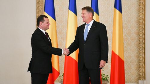 Dragnea și Tăriceanu, absenți de la ceremonia de la Cotroceni în care Vlase a depus jurământul de director SIE