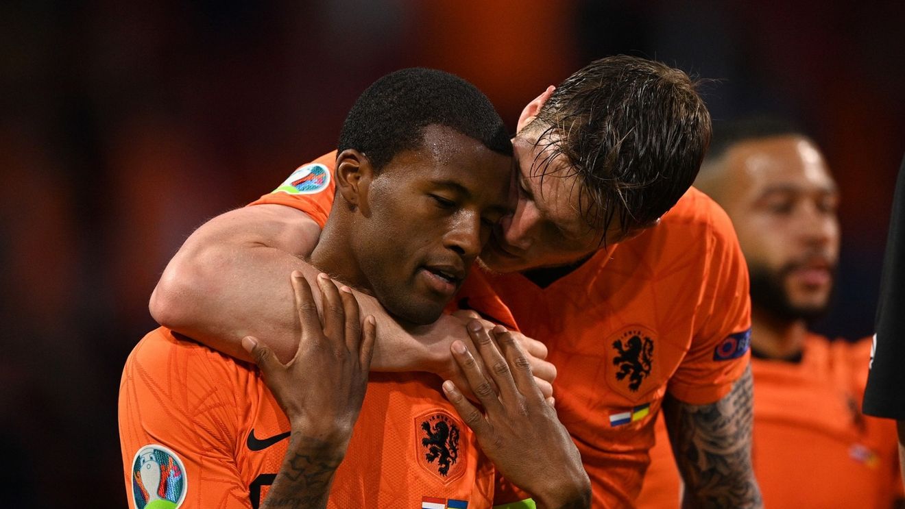 Căpitanul naţionalei Olandei, Georginio Wijnaldum, a cerut ca UEFA să-i protejeze pe jucători de rasism
