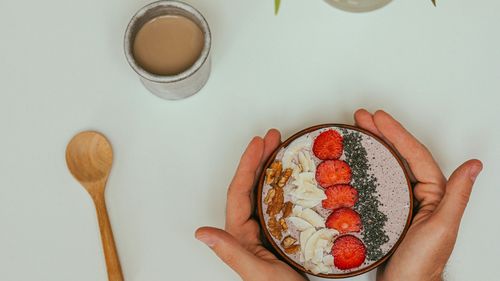 Alimentele care conțin postbiotice (diferite de pre/probiotice), elemente importante pentru sănătatea intestinului / Aveți nevoie să luați suplimente? / Experții își spun părerea