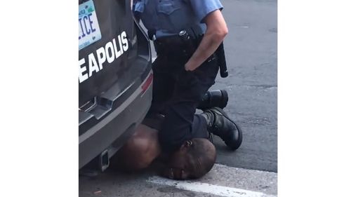 Derek Chauvin, polițistul american găsit vinovat de uciderea lui George Floyd, îşi va primi sentinţa în 16 iunie