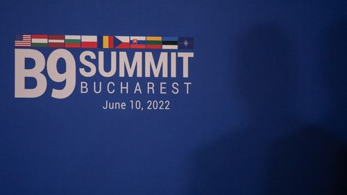 Președinții țărilor din formatul București 9, inclusiv Ungaria, condamnă bombardamentele rusești din Ucraina drept „crime de război”