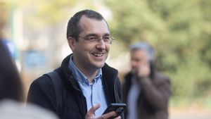Vlad Voiculescu propune soluții pentru datoria de 600 de milioane de euro către Pfizer: „Banii datorați să fie transformați în medicamente inovatoare pentru pacienți”