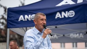 Cehii sunt chemaţi la urne pentru alegeri legislative care ar putea aduce la putere un nou guvern anti-UE. Favoritul Andrej Babis promite cheltuieli generoase şi mai puţin sprijin pentru Ucraina