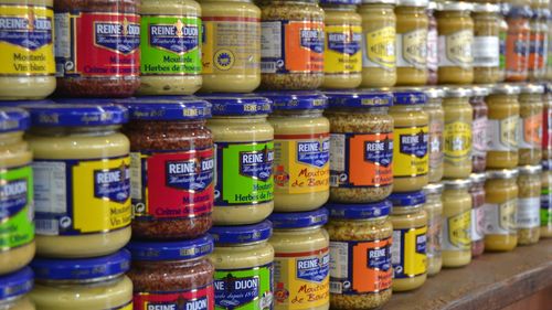 Penuria de muștar din Franța: De ce lipsește acest articol așa de căutat din rafturile super-magazinelor? Nu doar războiul din Ucraina este de vină (BFM TV)
