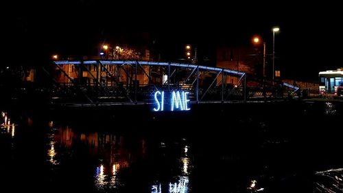 Mesajul „Mi-e dor de tine” de la Londra a primit replica „Și mie”, de la Cluj