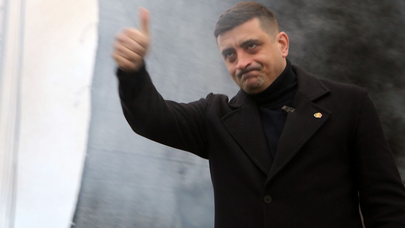 Publicație maghiară de opoziție: Extrema dreapta din România ar putea constitui o surpriză neplăcută pentru UE. Pe fundal se conturează spectrul lui Putin