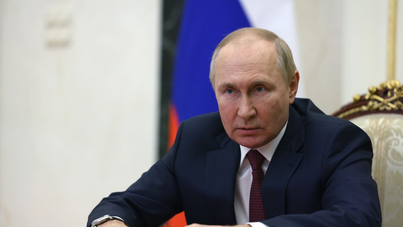 Putin a convocat luni Consiliul de Securitate, a informat purtătorul de cuvânt Dmitri Peskov