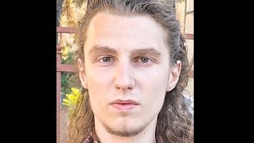 VIDEO Când părăsești ”cuibul” la 20 de ani, de la avantaje personale la probleme financiare/ Povestea lui Antonio, un tânăr care a plecat de acasă în studenție