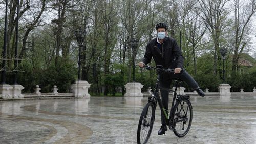 Klaus Iohannis, în Vinerea Verde: Încercați să lăsați mașina acasă/ Nu există variante de rezervă la vaccinare/ Mai e nevoie de multă muncă pentru depolitizarea instituțiilor/ PNRR nu este o catastrofă, vom corecta și vom implementa planul