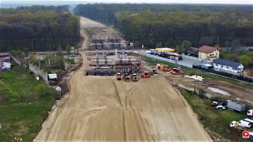 VIDEO Stadiul lucrărilor pe Autostrada A0 Sud, pe cei 18 kilometri dintre Bâcu și Bragadiru, abia dacă depășește 30%, după un an și jumătate de la emiterea ordinului de începere, avertizează Asociația Pro Infrastructură
