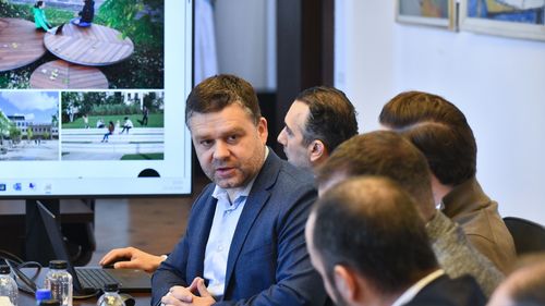 Primăria Sectorului 2 îşi va asuma întreţinerea parcurilor Verdi şi Tei, anunță edilul Capitalei