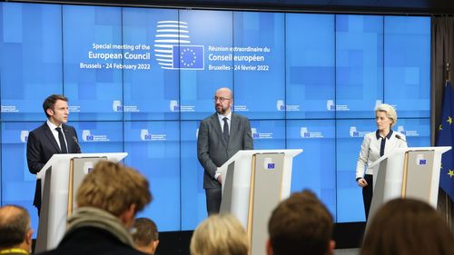 Consiliul European a agreat politic un pachet de măsuri restrictive suplimentare împotriva Rusiei/ Vor acoperi sectoarele financiar, energetic, al transporturilor, bunurile cu dublă utilizare, precum și controlul și finanțarea exporturilor, politica de vize