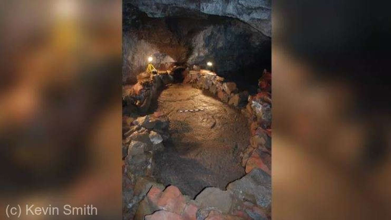 STUDIU Vikingii au construit o corabie din pietre într-o peşteră vulcanică pentru a supravieţui Apocalipsei