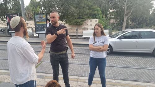 Un israelian a fost arestat pentru că a încercat să sacrifice oi pe Muntele Templului / Avertismentele unei organizații religioase: Dragă guvern și arabi, vă puneți cu generația greșită