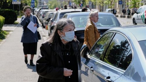 ULTIMA ORĂ România, Bulgaria şi Republica Moldova - puse pe lista neagră de Austria. Românii care vor să intre în Austria trebuie să stea două săptămâni în carantină