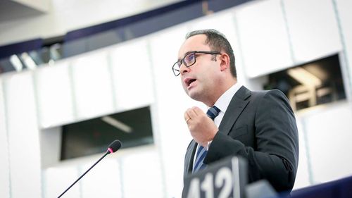 Cristian Bușoi, vicepreședinte PNL: Cel puțin o renegociere cu UDMR trebuie să aibă loc. Dacă aceste discuții vor duce la o coaliție de două partide, e o chestiune care nu s-a decis în mod definitiv