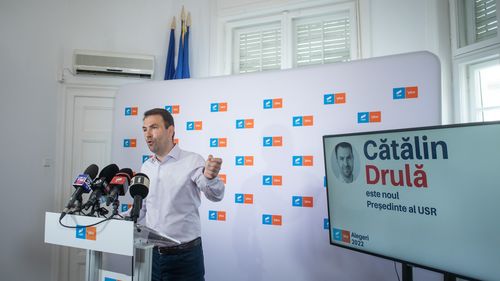 Cătălin Drulă, replică pentru Sorin Grindeanu, care l-a numit ”adevăratul dușman al bucureștenilor”: Da, sunt adevăratul dușman al mafiilor care bagă bani grei în manipulări de campanie pentru candidați care vor vinde Bucureștiul la hectar
