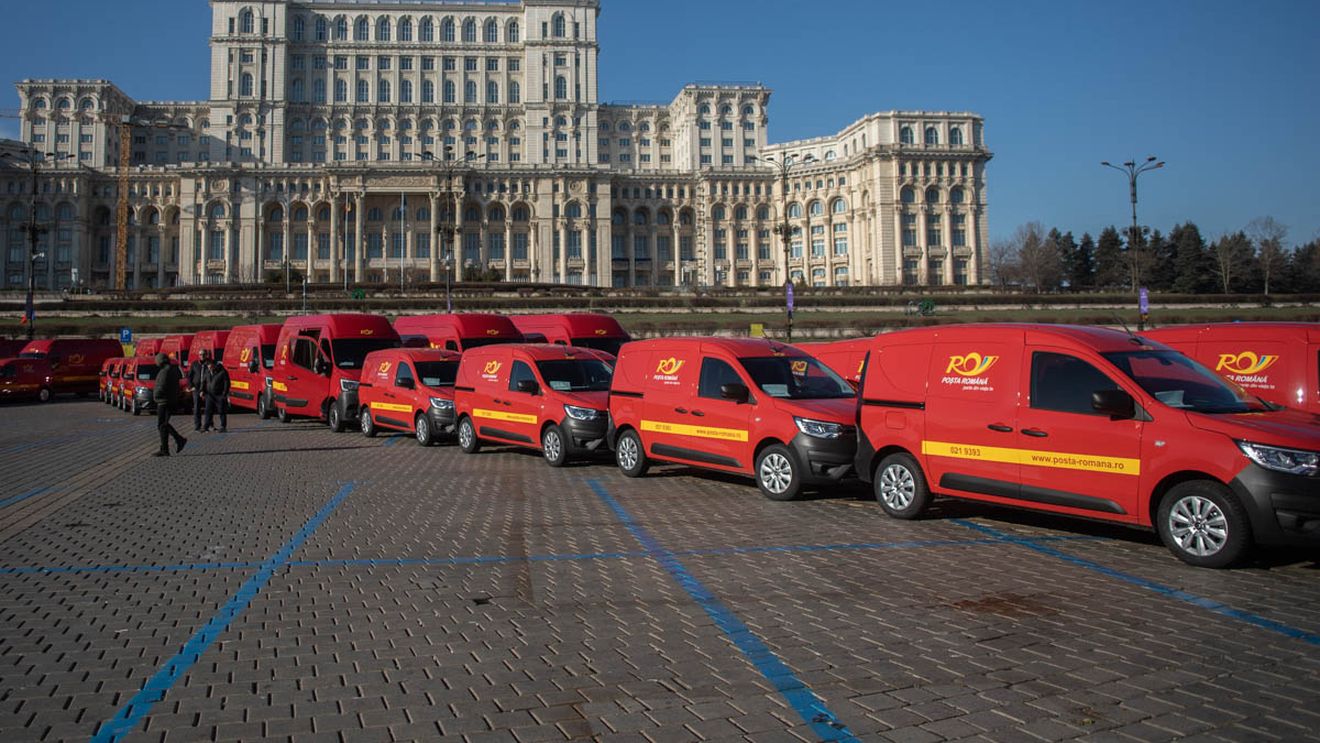Grevă generală la Poşta Română - Sindicaliştii acuză presiuni asupra greviştilor. Angajaţi de la Bucureşti, trimişi la Cluj şi la Târgovişte să-i înlocuiască pe cei care protestează