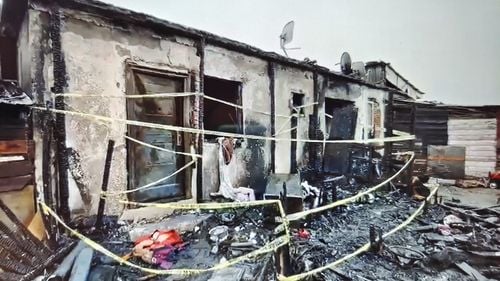 Partida Romilor Pro-Europa anunță că dă în judecată Primăria Turda după incendiul în care au decedat 6 persoane / ”Au murit din cauza rasismului practicat”